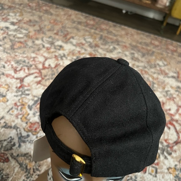 Name brand hats for men and women that will make every outfit pop price is each - Picture 13 of 16